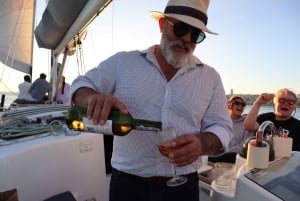 Lisbona: Navigare con storia e vino