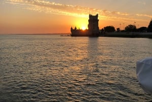 Lisbona: Navigare con storia e vino