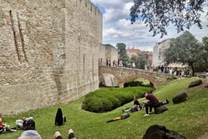 São Jorge Castle Skip-the-line Entry Ticket