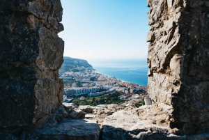 Lissabon: Sesimbra/Arrábida Naturpark Coasteering Abenteuer