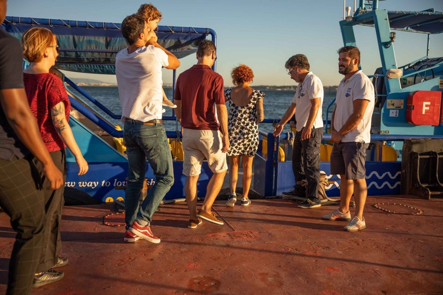 Lisbon: Sightseeing Boat Tour with Hop-On Hop-Off Option