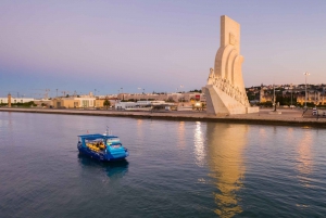 Lisbon: Sightseeing Boat Tour with Hop-On Hop-Off Option