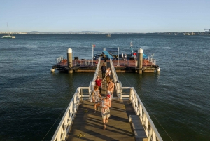 Lisbon: Sightseeing Boat Tour with Hop-On Hop-Off Option