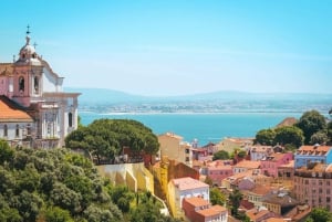 Lisbon: Sightseeing City Tour by Tuk-Tuk