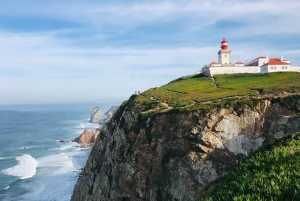 Lisbon: Sintra, Pena Palace and Cascais Region Private Tour