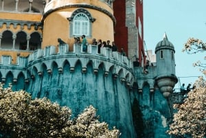 Ab Lissabon: Sintra-Halbtagestour mit Tickets für den Pena-Palast