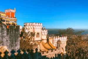 Lisbon: Sintra, Pena, Cascais & Cabo Day Tour With Tickets