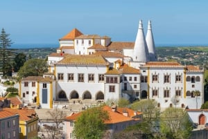 Lisbon: Sintra, Pena, Moorish Castle & Regaleira Day Tour