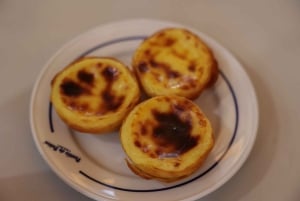 Lissabon: Sintra, Pena-Palast, Belém-Tour + Bootsfahrt bei Sonnenuntergang