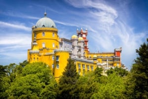 Lissabon: Sintra, Pena-Palast, Belém-Tour + Bootsfahrt bei Sonnenuntergang