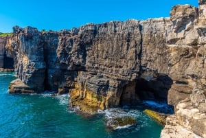 Lisbon: Sintra, Pena, Cascais & Cabo Day Tour With Tickets