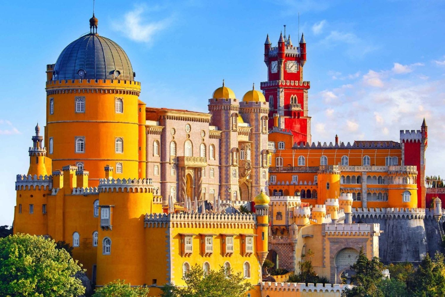 Lisbon: Sintra, Pena Palace, Cabo da Roca & Cascais Day Tour