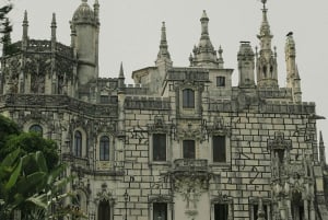 Lisbon: Sintra, Pena Palace, Quinta Regaleira, Cascais Tour