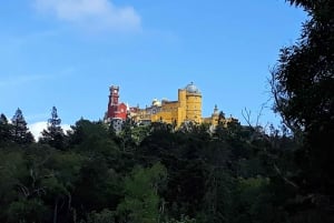 Lisbon: Sintra, Pena Palace, Quinta Regaleira, Cascais Tour