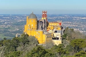 Lisbon: Sintra Tour with Pena Palace and Quinta da Regaleira