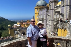 Lisbon: Sintra Tour with Pena Palace and Quinta da Regaleira
