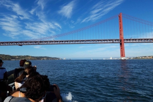 Lisboa: Passeio de lancha ao Farol do Bugio