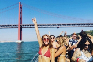Lisbon: Splash Boat Party, the only all inclusive party