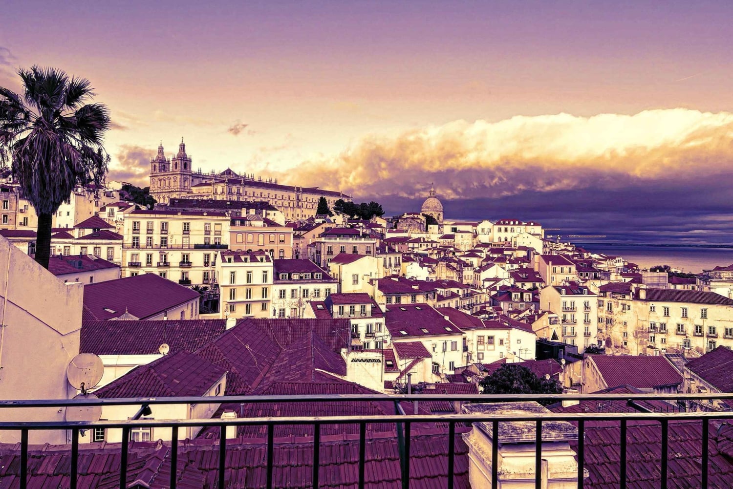 LISBON STORY TOUR BY TUK TUK