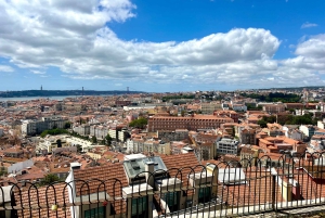 LISBON STORY TOUR BY TUK TUK