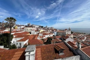 LISBON STORY TOUR BY TUK TUK