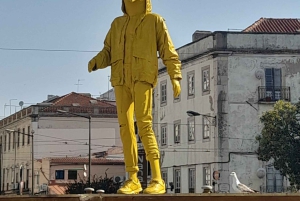 Passeggiata per gli amanti dell'arte di strada a Lisbona