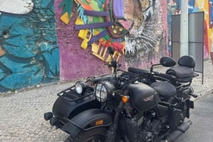 Lisbon: Street Art Sidecar Tour with Hotel Pickup