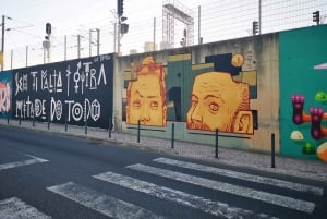 Lisbonne : Visite en Tuk Tuk de l'art de la rue