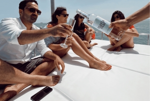Lisboa: Excursión en Catamarán al Atardecer y el Vino