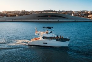 Lisboa: Excursión en Catamarán al Atardecer y el Vino
