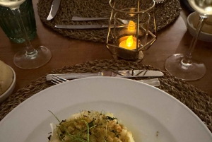 Lisbon: Sunset Boat Party Cruise with DJ and Open Bar