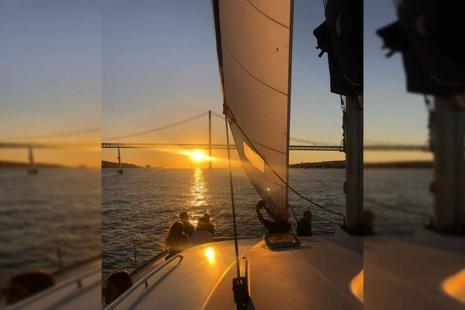 Lisbon: Sunset Boat Tour with a drink