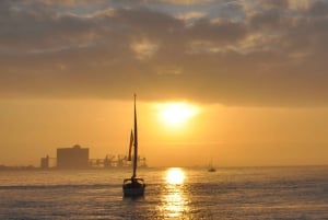 Lisbon: Sunset Cruise on The Tagus River with Welcome Drink