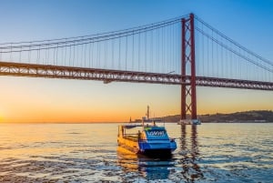 Lisbon: Sunset Cruise with Live DJ and Drinks