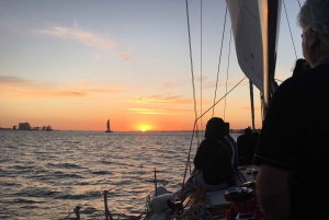 Lissabon: Segling i solnedgången med portugisiskt vin och historia