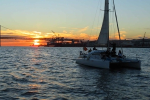 リスボン サンセット センセーション 2 時間クルーズ