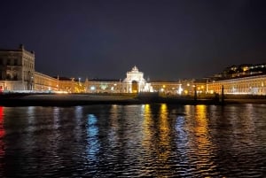 Lissabon - kryssning Tagus River Cruise, morgon, dag, solnedgång eller natt