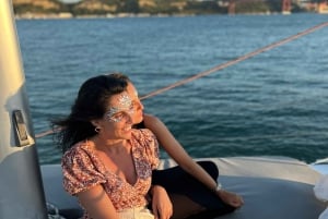 リスボンテージョ川クルーズ、朝、昼、夕暮れ、夜