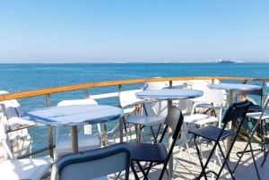 Lisbon: Tagus River Cruise With Brunch