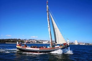 Lissabon: Flusskreuzfahrt auf dem Tejo in einem traditionellen Schiff