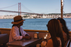 Lisbon: Tagus River Yellow Boat Cruise