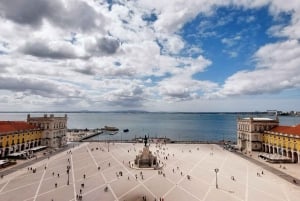 Lisbon: History Walking Tour with Local Guide