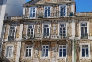 Piastrelle e racconti di Lisbona: Workshop e tour di un giorno intero sulle piastrelle