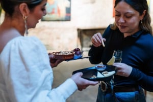 Lisbon: Food Crawl Walking Tour with Local Tastings