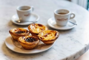 Lisbon: Food Crawl Walking Tour with Local Tastings