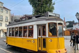 Lissabon: Tram 28 toegangsbewijs & audiogids met 24-uurspas