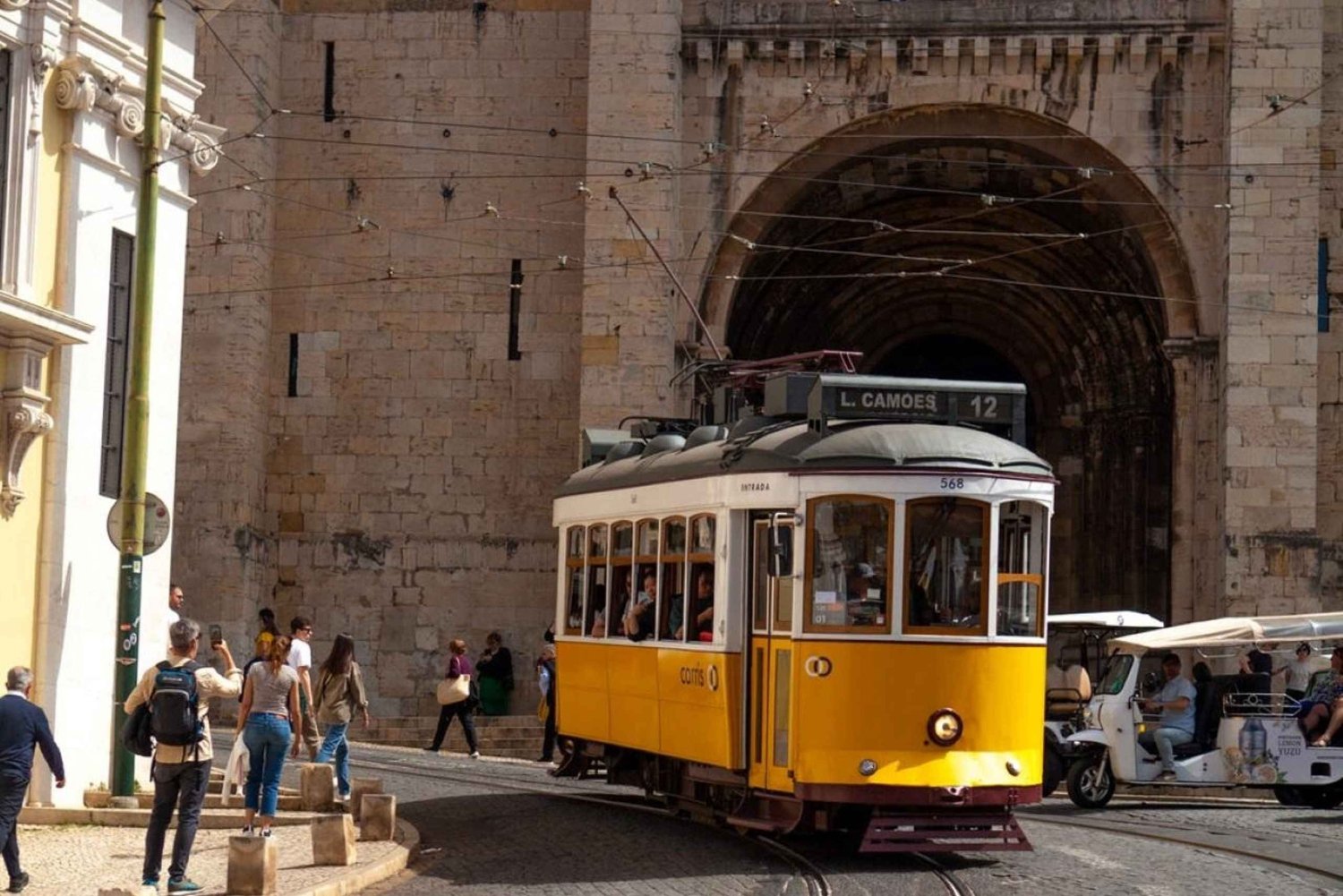 Lisbon Tram 28 Route : Electric Tuk Tuk | Professional Guide