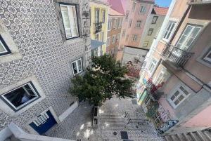 Lisboa: Tuk Tuk con servicio de recogida del hotel y lo mejor de la ciudad vieja