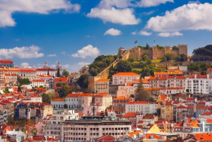 Lisbon on foot: From the hills to the river - Dutch guide