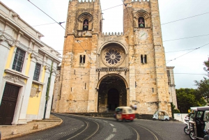 LISBON GRAND EXPERIENCE Tuktuk Tour in German
